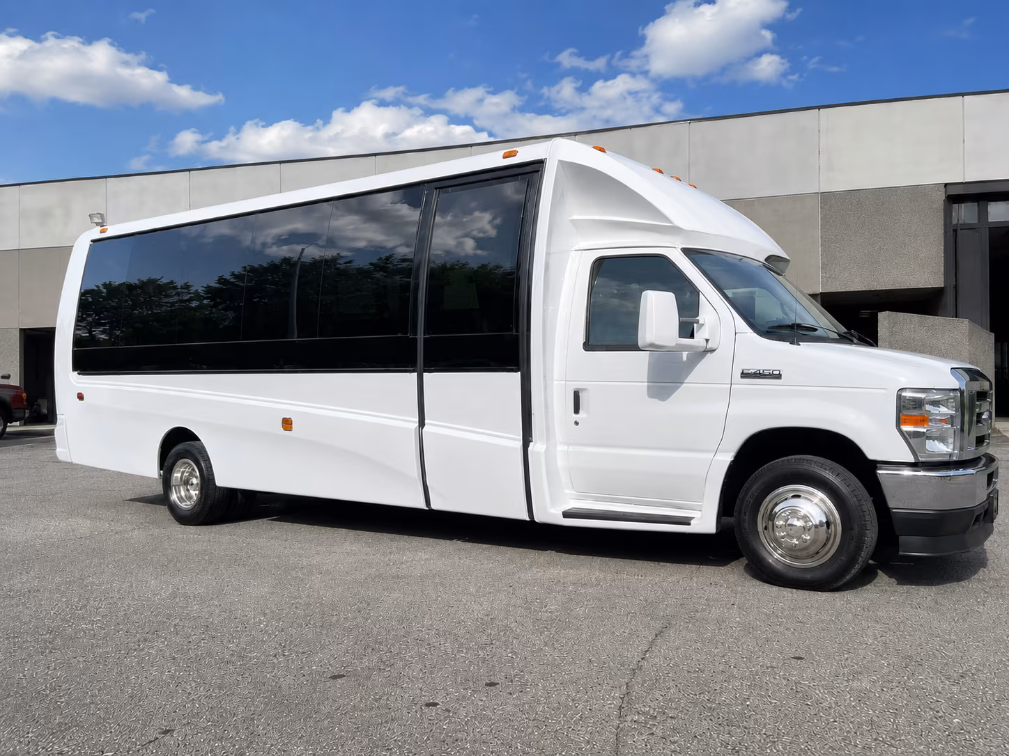 bus rentals for bands performers and touring groups in spokane
