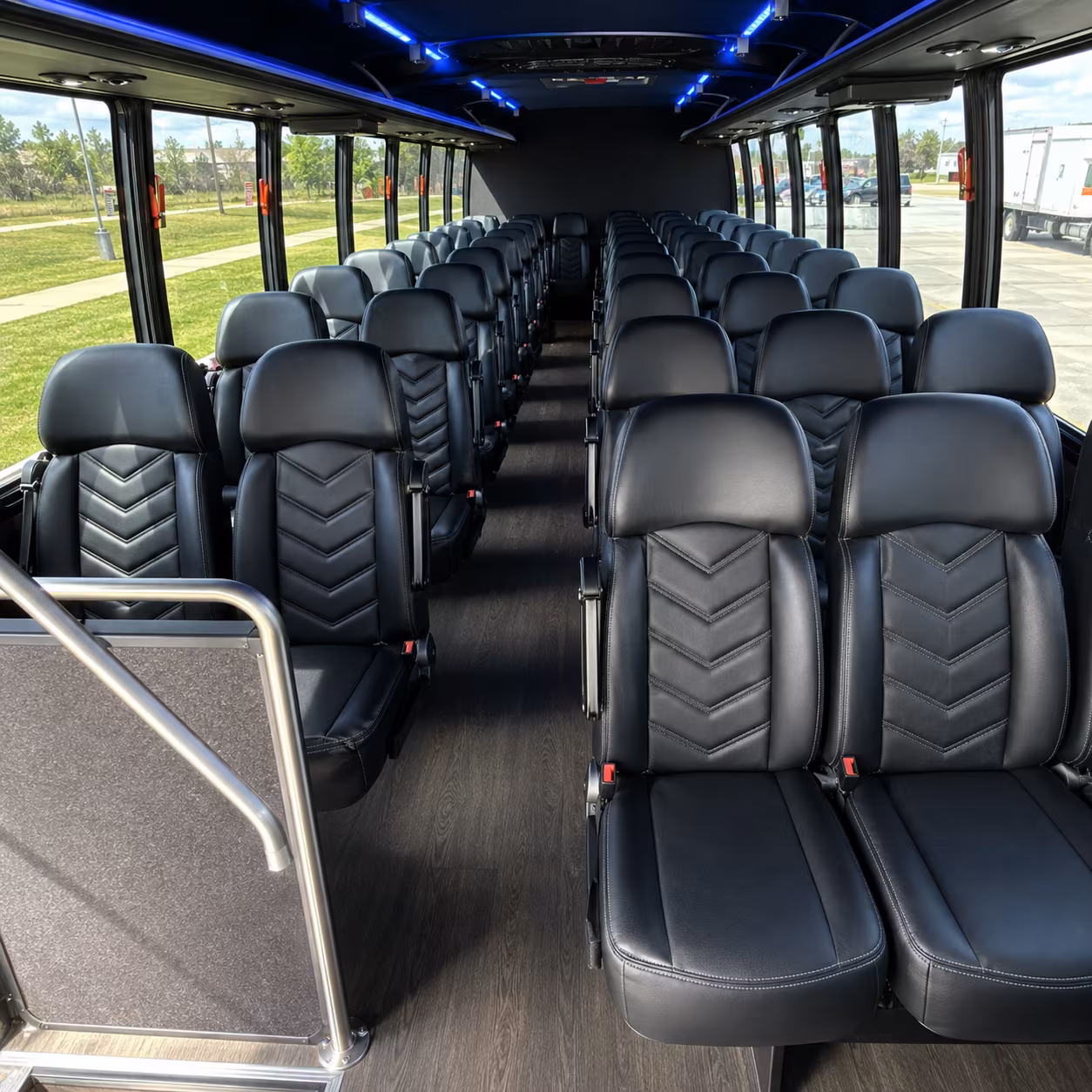 buses for outdoor and destination wedding venues near spokane
