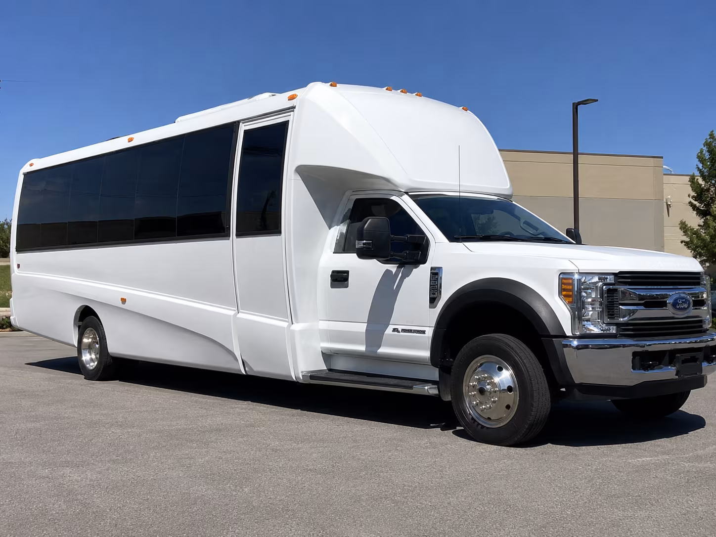 buses for spokane area zoo nature and wildlife refuge field trips
